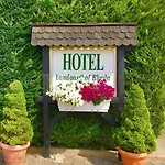 ホテル Landgasthof - Restaurant レーダ・ヴィーデンブリュック